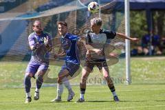 Kreisliga - Saison 2024/25- SV Menning - TSV Ober/Unterhaunstadt-  - Ali Cakmakci Torwart grau Ober/Haunstadt - Simon Wolfsfellner blau Menning - Amadeus Taubert grau Ober/Haunstadt - Foto: Meyer Jürgen