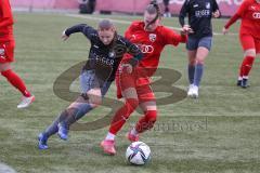 Bayernliga - Frauen - Saison 2022/2023 - FC Ingolstadt 04 II -TSV Schwaben Augsburg - Annika Siebenhüter rot FCI - Nicole Wagner schwarz Augsburg - Foto: Meyer Jürgen