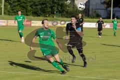 Testspiel - SV Manching - TSV Jetzendorf - Spiess Daniel schwarz Manching - Kreitmair Maximilian grün Jetzendorf - Foto: Jürgen Meyer