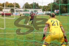 Toto-Pokal; VfB Eichstätt - FC Ingolstadt 04; Elfmeterschiessen, Pascal Testroet (37, FCI) Tor gegen Torwart Florian Rauh (Nr.21 - VfB)