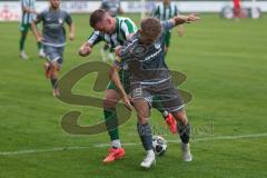 Landesliga - Saison 2025/26 - SV Manching - TSV Jetzendorf - Dzenis Seferovic (Nr.6 - SV Manching) - Frederic Rist grau Jetzendorf - Foto: Meyer Jürgen