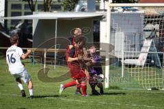Kreisliga - Saison 2026/27 - TSV Großmehring - SV Kasing - Maximilian Förstl TW Großmehring - Mathias Habricht mitte Kasing rot - Elias Ewerling rot Kasing - Foto: Meyer Jürgen
