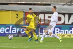 3. Liga - SC Verl - FC Ingolstadt 04 - Torwart Fabijan Buntic (24, FCI) Tobias Schröck (21, FCI)