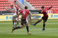 3. Liga - FC Bayern 2 - FC Ingolstadt 04 - Merlin Röhl (34, FCI) Marcel Gaus (19, FCI) Schuß Abpraller