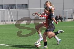 2. Bundesliga Frauen - Saison 2024/25 - FC Ingolstadt 04 Frauen - SC Freiburg II - Pija Reininger (Nr.21 - FCI Frauen) - Maas Mia-Lena weiss Freiburg - Foto: Meyer Jürgen