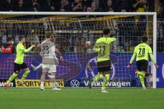 DFB Pokal; Borussia Dortmund - FC Ingolstadt 04; Tor Jubel Treffer 1:0 Reinier (20 BVB) Bellingham Jude (22 BVB) Denis Linsmayer (23, FCI) Nico Antonitsch (5, FCI)