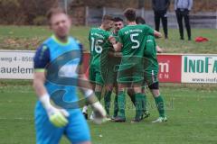 BZL - Oberbayern Nord - SV Manching - SV Kasing -  Der 3:0 Führungstreffer per Kopfball durch Benedikt Vollnhals (#9 Manching) - jubel - Foto: Jürgen Meyer