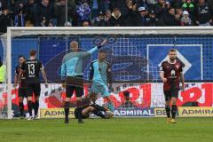 2.BL; Hamburger SV - FC Ingolstadt 04; Tor für Hamburg, Enttäuschung Torwart Fabijan Buntic (24, FCI) Marc Stendera (10, FCI) Rico Preißinger (6, FCI) Nils Roeseler (13, FCI) Michael Heinloth (17, FCI)