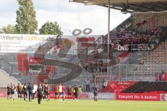 3. Liga - Saison 2025/26 - Energie Cottbus - FC Ingolstadt 04  -  Die Mannschaft bedankt sich bei den Fans -  - XXXXX - Foto: Meyer Jürgen