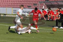 A-Junioren Bundesliga Süd/Südwest - Saison 2021/22 - FC Ingolstadt 04  - SpVgg Greuther Fürth - Felix Keidel rot FCI - Foto: Jürgen Meyer