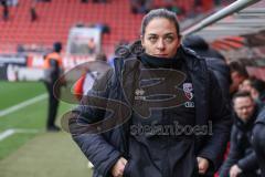 3. Liga; FC Ingolstadt 04 - Rot-Weiss Essen; vor dem Spiel Cheftrainerin Sabrina Wittmann (FCI)