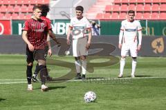 3. Liga - FC Ingolstadt 04 - FSV Zwickau - Dennis Eckert Ayensa (7, FCI) geht zum Elfmeterpunkt