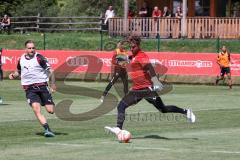 3. Liga; FC Ingolstadt 04 - Trainingslager Südtirol, Maurice Dehler (46, FCI) Patrick Schmidt (9, FCI)