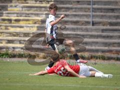*Bayernliga Nord - Saison 2026/27 - FC Ingolstadt 04 II - FSV Stadeln - Felix Walther (Nr.14 - FCI II) - Thomas Müller rot Stadeln - Foto: Meyer Jürgen