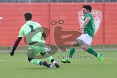 2024_2_17 - Saison 2023/24 - AUDI-Schanzer Amateur Cup - SV Hundszell - FC Gerolfing - Finale - Altan Calim grün Gerolfing - Gabriel Hägel Torwart Hundszell - Foto: Meyer Jürgen