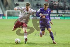 3. Liga; Erzgebirge Aue - FC Ingolstadt 04; Zweikampf Kampf um den Ball Simon Lorenz (32, FCI) Schmid Maximilian (39 Aue)