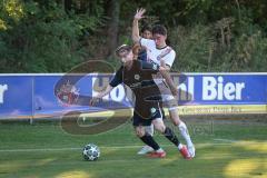 Landesliga - Saison 2026/27 - SV Manching - VFR Neuburg -Luca Oehler (Nr.3 - SV Manching) - Krzyzanowski Nikolai weiss Neuburg - Foto: Meyer Jürgen