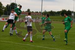 Toto-Pokal Donau/Isar 21/22 - TSV Gaimersheim - FC Gerolfing - Johannes Okorafor grün Gerolfing beim Kopfball - Foto: Meyer Jürgen