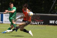 Bezirksliga - Saison 2024/25 - Freundschaftsspiel - FC Gerolfing - SV Kasing - Leo Zänger (Nr.11 - FC Gerolfing) mit dem 1:0 Führungstreffer - Torwart Michael Wegele (Nr.32 - SV Kasing) - jubel - Foto: Meyer Jürgen