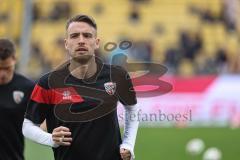3. Liga; Dynamo Dresden - FC Ingolstadt 04; vor dem Spiel Max Besuschkow (17, FCI)