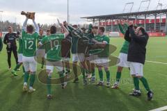 2024_2_17 - Saison 2023/24 - AUDI-Schanzer Amateur Cup - SV Hundszell - FC Gerolfing - Finale - Siegerehrung -   - 1. Sieger FC Gerolfing - jubel -  Foto: Meyer Jürgen