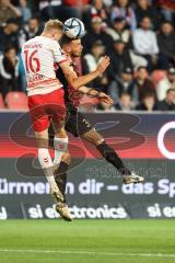 3. Liga; FC Ingolstadt 04 - SSV Jahn Regensburg; Kopfball Zweikampf Kampf um den Ball Lukas Fröde (34, FCI) Breunig Louis (16 SSV)