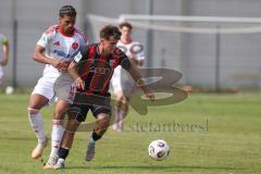 *** A-Junioren Bundesliga  - Saison 2025/26 - A-Junioren - FC Ingolstadt 04 - 1. FC Nürnberg - Hengmith Timo rot FCI - Taye Kirubel weiss Nürberg - Foto: Meyer Jürgen