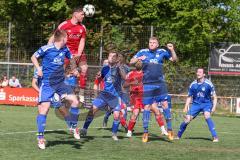 Kreisklasse - Saison 2024/25- Türk SV Ing - FC Arnsberg - Avni Avdijaj rot Türk SV - Simon Schmidt blau Arnsberg rechts - Foto: Meyer Jürgen