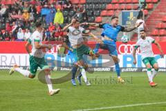 2.BL; FC Ingolstadt 04 - Werder Bremen, wird gestört Patrick Schmidt (32, FCI) von Veljkovic Milos (13 Bremen) Jung Anthony (3 Bremen)