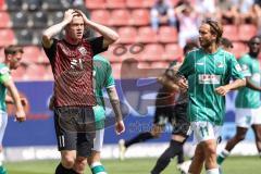 3. Liga; FC Ingolstadt 04 - VfB Lübeck; Sebastian Grönning (11, FCI) ärgert sich