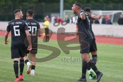 Kreisliga - FC Fatih Ingolstadt - FC Gerolfing - Der 2:2 Ausgleichstreffer durch David Meier schwarz #14 Fatih Ing - - jubel - Foto: Jürgen Meyer