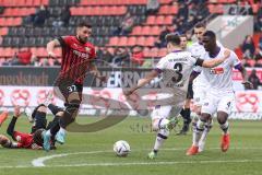 3. Liga; FC Ingolstadt 04 - VfL Osnabrück; Pascal Testroet (37, FCI) Torchance Kleinhansl Florian (3 VfL) Gyamfi Maxwell (4 VfL)