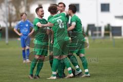 Kreisliga - Saison 2023/24 -  SV Hundszell - SV Denkendorf -  Der 0:1 Führungstreffer durch - Marius Heß grün Denkendorf - jubel - Foto: Meyer Jürgen