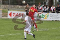 Kreisliga - Saison 2024/25- TSV Kösching - TSV Hohenwart - Sebastian Herker weiss Hohenwart - Johannes Tannwitz rot Kösching -  -Foto: Meyer Jürgen