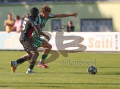 Landesliga - Freundschaftsspiel - Saison 2026/27 - SV Manching - FC Ingolstadt 04 II - Omotolani Sherif Oladosu (Nr.15 - FCI II) - Timo Jung (Nr.21 - SV Manching) - Foto: Meyer Jürgen