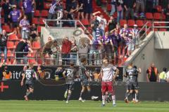 3. Liga; FC Ingolstadt 04 - VfL Osnabrück; Tor für Osnabrück 0:1 Enttäuschung bei den Schanzern Yann Sturm (7, FCI) hinten feiert Osnabrück