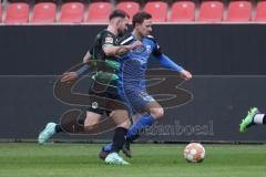 2.BL; Testspiel; FC Ingolstadt 04 - SpVgg Greuther Fürth; Marcel Gaus (19, FCI) Bauer Maximilian (4 Fürth)