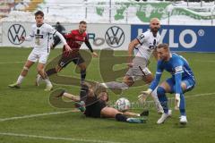 3.Liga - Saison 2022/2023 - SV 07 Elversberg - FC Ingolstadt 04 - Pascal Testroet (Nr.37 - FCI) - Nico Antonitsch (Nr.35 - SV Elversberg) - Torwart Nicolas  Kristof (Nr.20 - SV Elversberg) - Foto: Meyer Jürgen