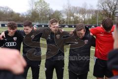 B-Junioren - Bayernliga -  Fc Ingolstadt 04 - TSG 1860 Rosenheim - Kevin Ulrich Trainer FCI - spricht nach dem Spiel zu der Mannschaft -  Foto: Meyer Jürgen