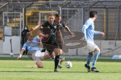 Toto Pokal - TSV 1860 München - FC Ingolstadt 04 - Angriff, Maximilian Beister (11, FCI) Justin Butler (31, FCI)