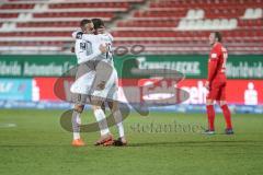 3. Liga - FSV Zwickau - FC Ingolstadt 04 - Tor Jubel Fatih Kaya (9, FCI) mit Kapitän Marcel Gaus (19, FCI)