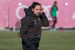 A - Junioren Bundesliga Süd/Südwest -  Saison 2021/2022 - FC Ingolstadt 04 - FC Bayern München - Sabrina Wittmann Trainerin FCI schreit - erschrocken - Foto: Meyer Jürgen