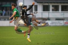2023_10_21 - Kreisliga - Saison 2023/24 - FC Gerolfing - FC Fatih Ingolstadt - Leo Zängler grün Gerolfing - Akif Abasikeles schwarz Fatih - Foto: Meyer Jürgen