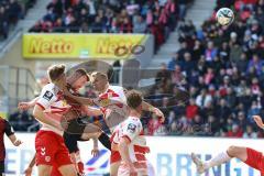 3. Liga; SSV Jahn Regensburg - FC Ingolstadt 04; Jannik Mause (7, FCI) Kopfball Kampf