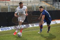 3. Liga - KFC Uerdingen 05 - FC Ingolstadt 04 - Zweikampf Stefan Kutschke (30, FCI) Schneider Leon (15 KFC)