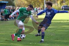 2023_10_28 - Kreisliga - Saison 2023/24 - SV Menning - FC Gerolfing  - Flaur Bashota grün Gerolfing - Moritz Mayerhofer blau Menning - Foto: Meyer Jürgen