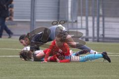 Bayernliga - Frauen - Saison 2022/2023 - FC Ingolstadt 04 II  TSV Schwaben Augsburg - Theresa Grundmann Torwart FCI - Emily Stockinger schwarz Augsburg - Julia Heine rot FCI - Foto: Meyer Jürgen