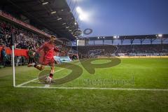 3. Liga; FC Ingolstadt 04 - TSV 1860 München; an der Seitenlinie, Spielerbank Cheftrainerin Sabrina Wittmann (FCI) Co-Trainer Fabian Reichler (FCI)