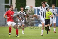 Bayernliga Nord - Saison 2026/27 - FC Ingolstadt 04 II - ASV Cham - Timo Hengmith (Nr.10 - FCI II) - Simon Haimerl rot Cham - Foto: Meyer Jürgen