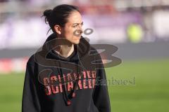 3. Liga; VfL Osnabrück - FC Ingolstadt 04; nach dem Spiel Niederlage, hängende Köpfe 1:0, Cheftrainerin Sabrina Wittmann (FCI)